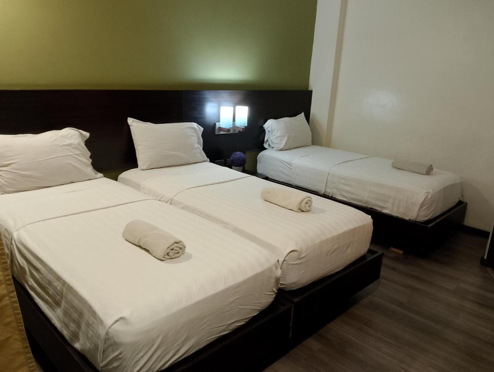 Makati Boutique Hotel Near Naia Airport Terminal 3 Edsa Pasay Cbd Makati City Екстер'єр фото